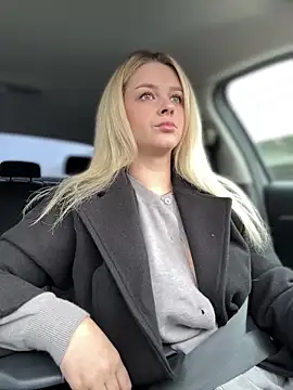 Love Bri online show from 4, 10, 2025