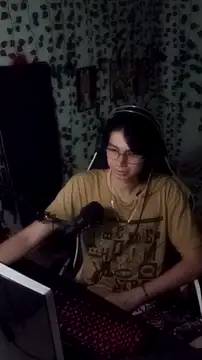 Snapshot of Andy_gray chatting on 9, 9, 2025 Andy gray online show from 9, 9, 2025