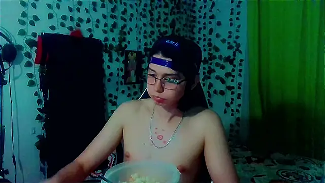 Snapshot of Andy_gray chatting on 10, 9, 2025 Andy gray online show from 10, 9, 2025