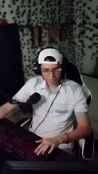 Snapshot of Andy_gray chatting on 20, 9, 2025 Andy gray online show from 20, 9, 2025