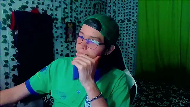 Snapshot of Andy_gray chatting on 5, 10, 2025 Andy gray online show from 5, 10, 2025