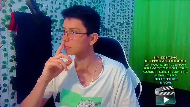 Snapshot of Andy_gray chatting on 21, 10, 2025 Andy gray online show from 21, 10, 2025