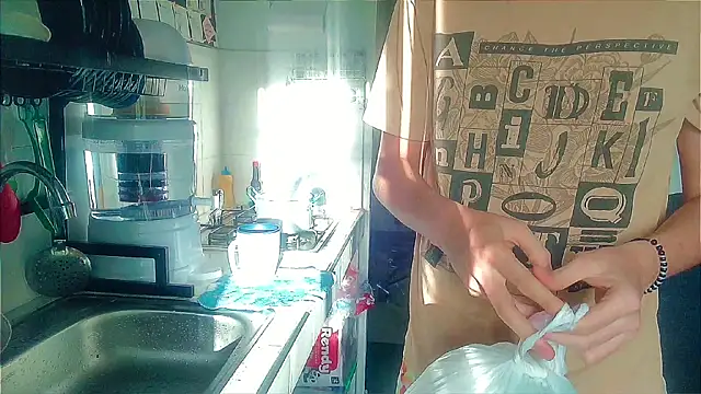 Snapshot of Andy_gray chatting on 6, 11, 2025 Andy gray online show from 6, 11, 2025