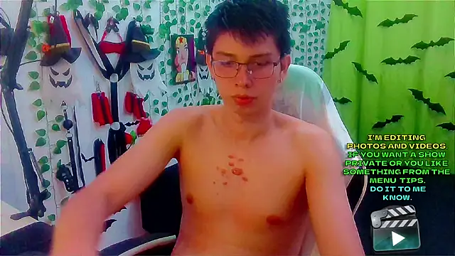 Snapshot of Andy_gray chatting on 17, 11, 2025 Andy gray online show from 17, 11, 2025