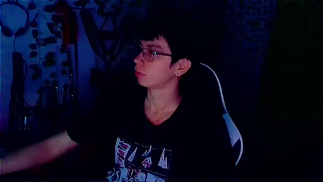 Snapshot of Andy_gray chatting on 18, 12, 2025 Andy gray online show from 18, 12, 2025