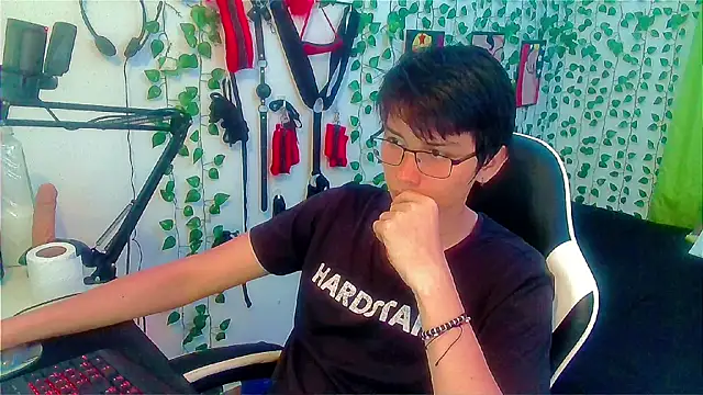 Snapshot of Andy_gray chatting on 15, 1, 2026 Andy gray online show from 15, 1, 2026