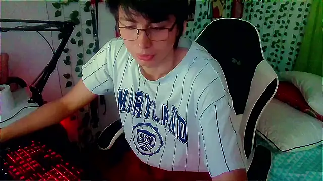 Snapshot of Andy_gray chatting on 28, 2, 2026 Andy gray online show from 28, 2, 2026