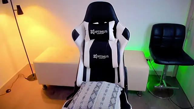 dafboy1 online show from 19, 9, 2025