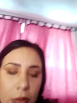 Snapshot of AdelinaJude chatting on 22, 2, 2025 AdelinaJude online show from 22, 2, 2025