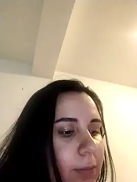 Snapshot of AdelinaJude chatting on 8, 10, 2025 AdelinaJude online show from 8, 10, 2025