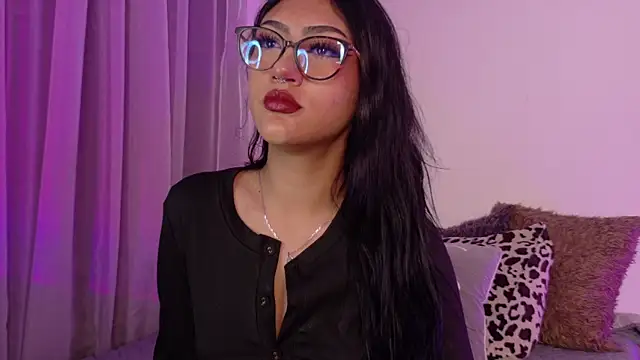 miluv19 online show from 22, 4, 2026