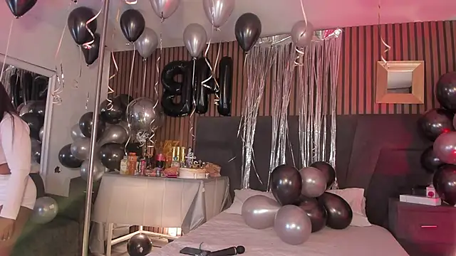 ailynBlaze online show from 23, 4, 2026