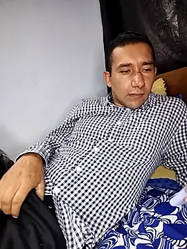 Snapshot of misterioso258 chatting on 20, 12, 2025 misterioso258 online show from 20, 12, 2025