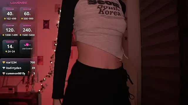 juliapie online show from 8, 12, 2024