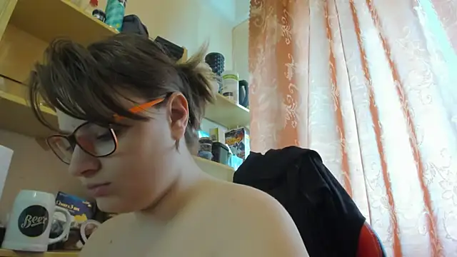 Seductive She Wolf online show from 23, 4, 2026