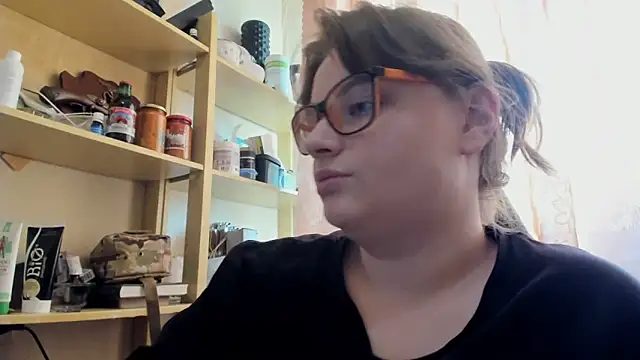 Snapshot of Seductive_She_Wolf chatting on 11, 5, 2026 Seductive She Wolf online show from 11, 5, 2026