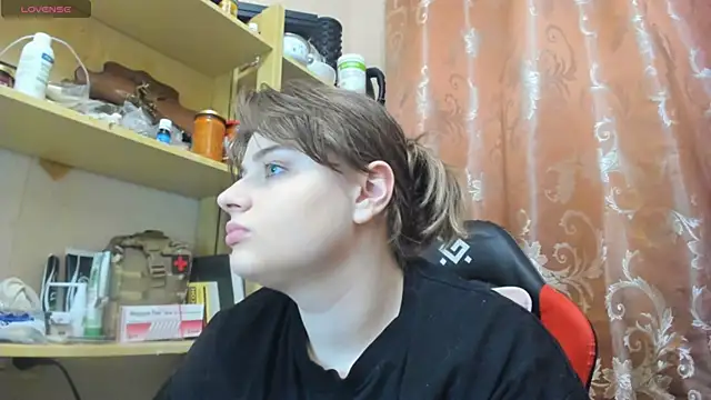 Snapshot of Seductive_She_Wolf chatting on 31, 5, 2026 Seductive She Wolf online show from 31, 5, 2026