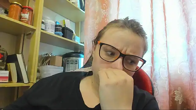 Snapshot of Seductive_She_Wolf chatting on 3, 6, 2026 Seductive She Wolf online show from 3, 6, 2026