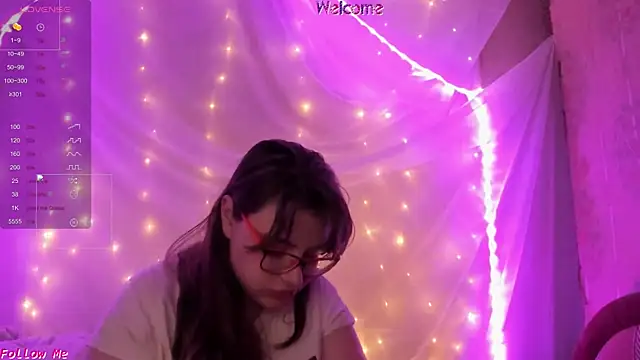 Snapshot of Seductive_She_Wolf chatting on 5, 6, 2026 Seductive She Wolf online show from 5, 6, 2026