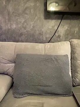 AbyThompson online show from 12, 2, 2025