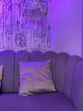 AbyThompson online show from 11, 1, 2026