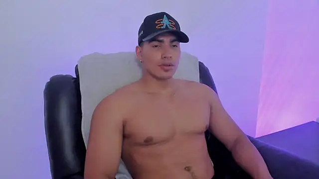 JamesGraay online show from 26, 2, 2025