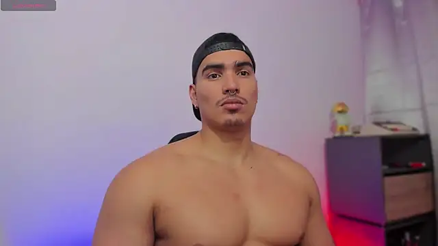 JamesGraay online show from 28, 10, 2025