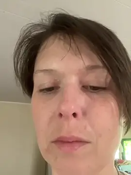 KatieBARBiE98 online show from 22, 4, 2026