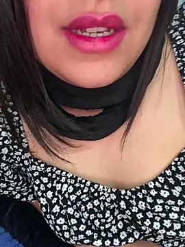 yassminsexy22 online show from 7, 1, 2025