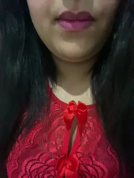 yassminsexy22 online show from 13, 1, 2025