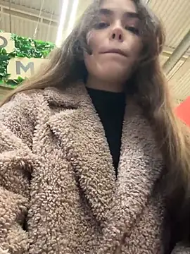 Snapshot of pantyless chatting on 18, 1, 2025 pantyless online show from 18, 1, 2025