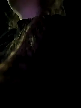 Snapshot of pantyless chatting on 4, 10, 2025 pantyless online show from 4, 10, 2025