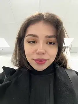 Snapshot of pantyless chatting on 5, 4, 2026 pantyless online show from 5, 4, 2026