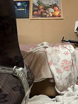 UtopianMisfit1 online show from 9, 2, 2026