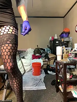 UtopianMisfit1 online show from 27, 2, 2026