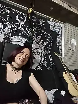 catalinamommyx online show from 23, 7, 2026