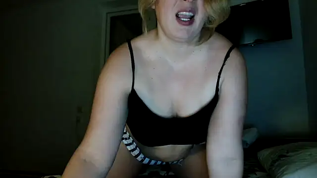 Snapshot of _CattrinaVegas_ chatting on 26, 12, 2024 CattrinaVegas online show from 26, 12, 2024