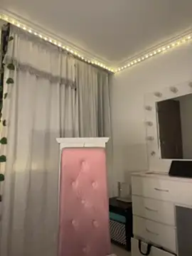 Snapshot of lina_pink chatting on 20, 5, 2026 lina pink online show from 20, 5, 2026