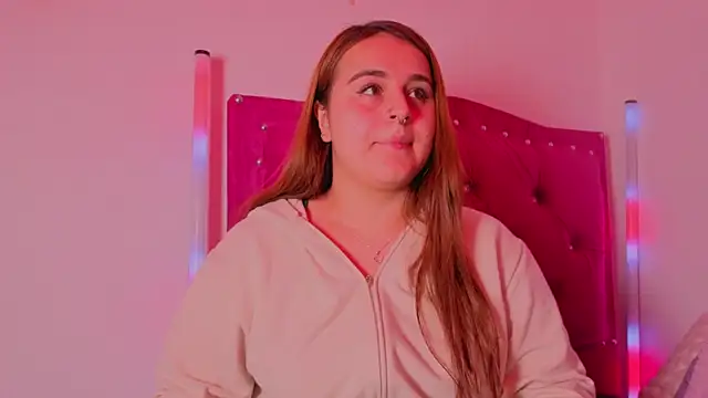 evy orange1 online show from 20, 11, 2025