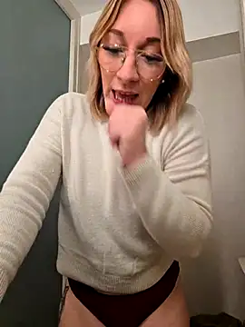 Giuliana baby online show from 17, 11, 2025