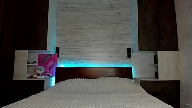 Chris Brunnet online show from 13, 2, 2025