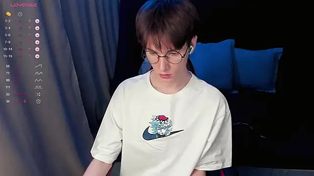 Snapshot of Unholy_Halo chatting on 26, 1, 2025 Unholy Halo online show from 26, 1, 2025