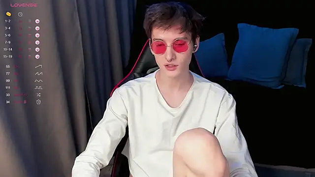 Snapshot of Unholy_Halo chatting on 31, 1, 2025 Unholy Halo online show from 31, 1, 2025