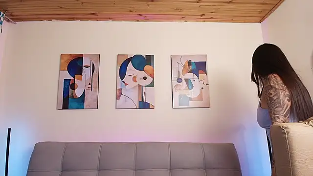 miaa saenz1 online show from 25, 2, 2026