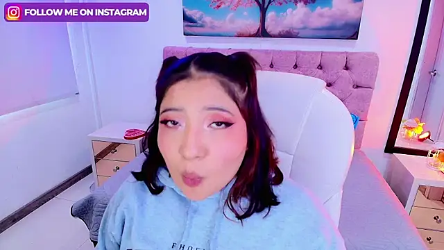 Emma monserrat online show from 18, 9, 2025