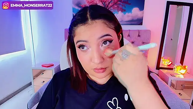 Emma monserrat online show from 24, 9, 2025