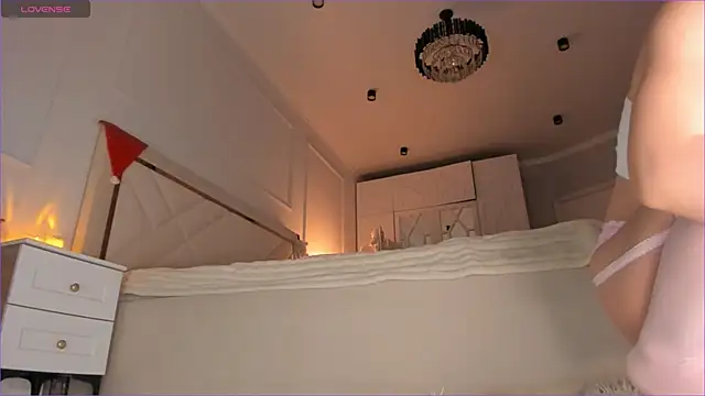 stellagracee online show from 19, 1, 2025