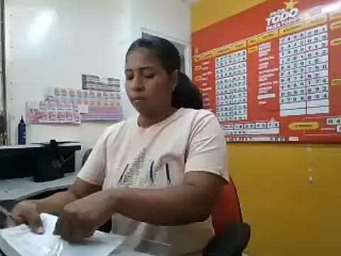 Ivon-09 online show from 11, 2, 2025