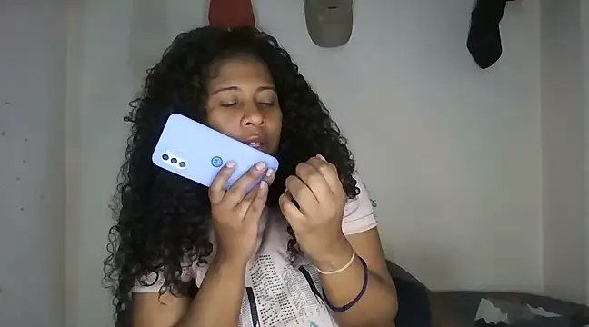 Ivon-09 online show from 24, 2, 2025