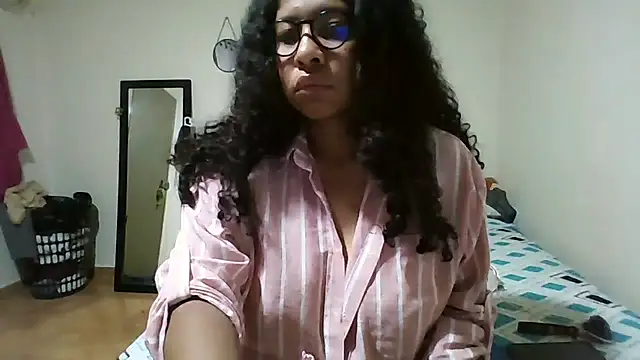 Ivon-09 online show from 19, 4, 2026